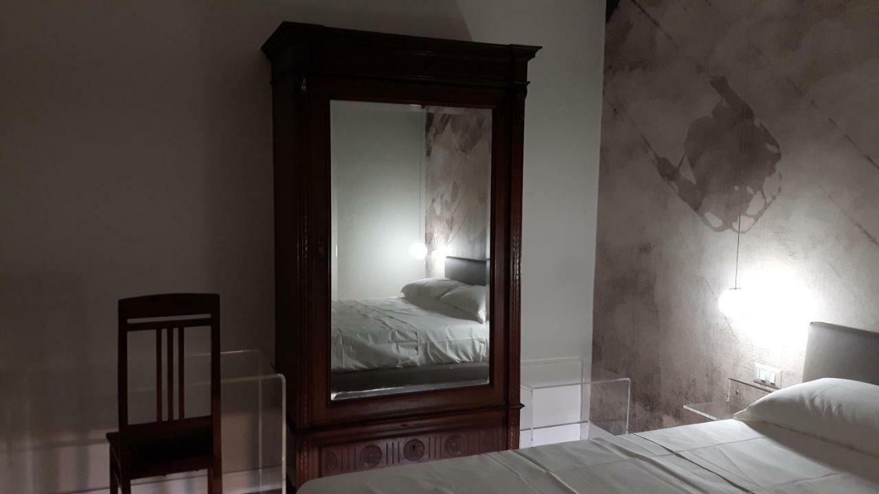 Giardino Labruto Apartment เมสซีนา ภายนอก รูปภาพ