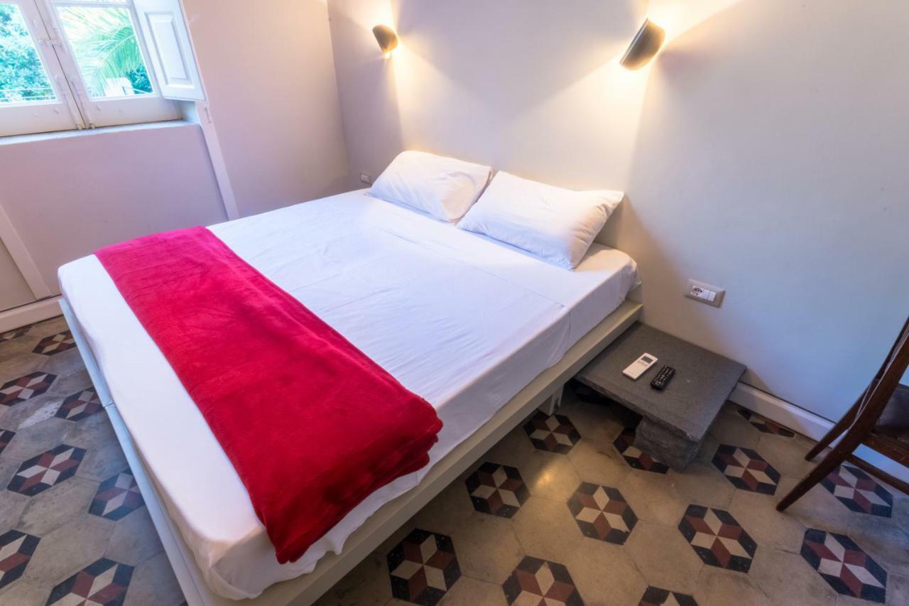 Giardino Labruto Apartment เมสซีนา ภายนอก รูปภาพ