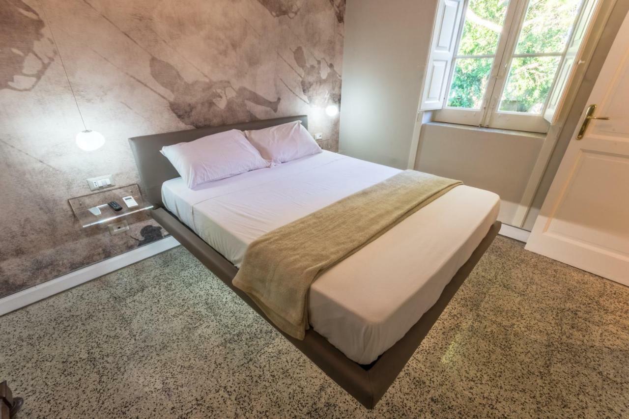 Giardino Labruto Apartment เมสซีนา ภายนอก รูปภาพ